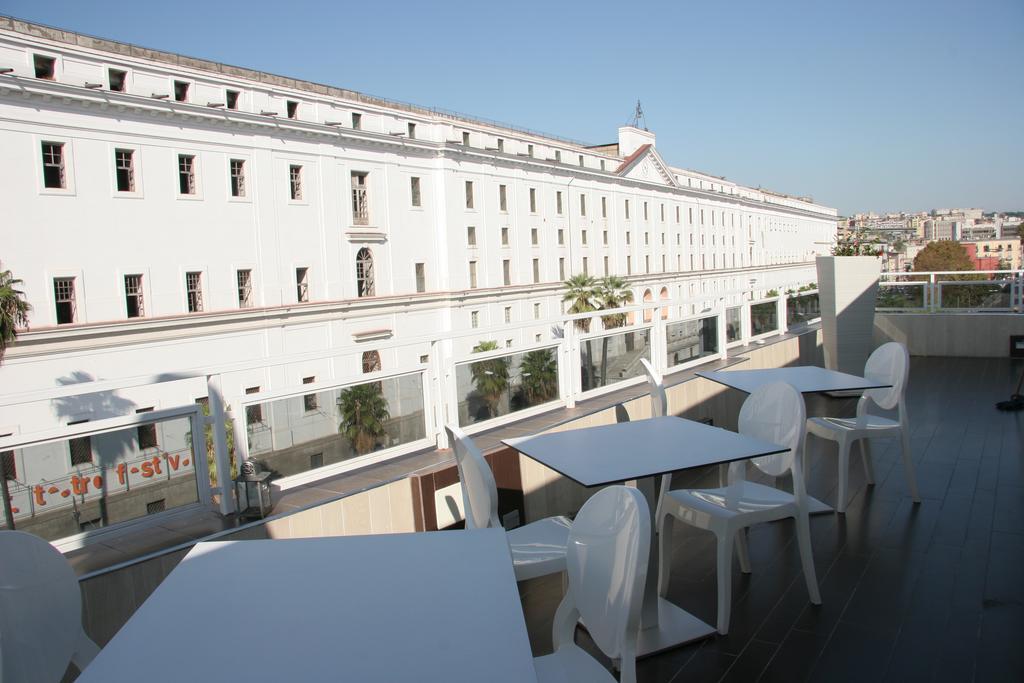 Hotel Ferdinando II Наполи Екстериор снимка